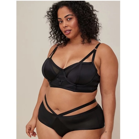 TORRID NWT STRAPPY SATIN SET - Picture 2 of 9